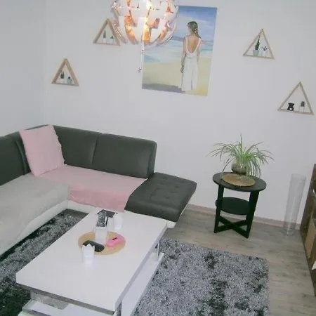 House 8 Personnes Les Bains - Maison Individuelle - Wifi - 4 Chambres - Piscine - Proche Commerces, Plage Et Foret.. * Ronce-les-Bains